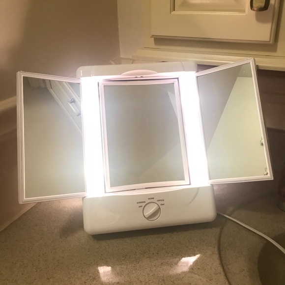 conair Bath Lighted Magnification Make Up Mirror Sephora Poshmark